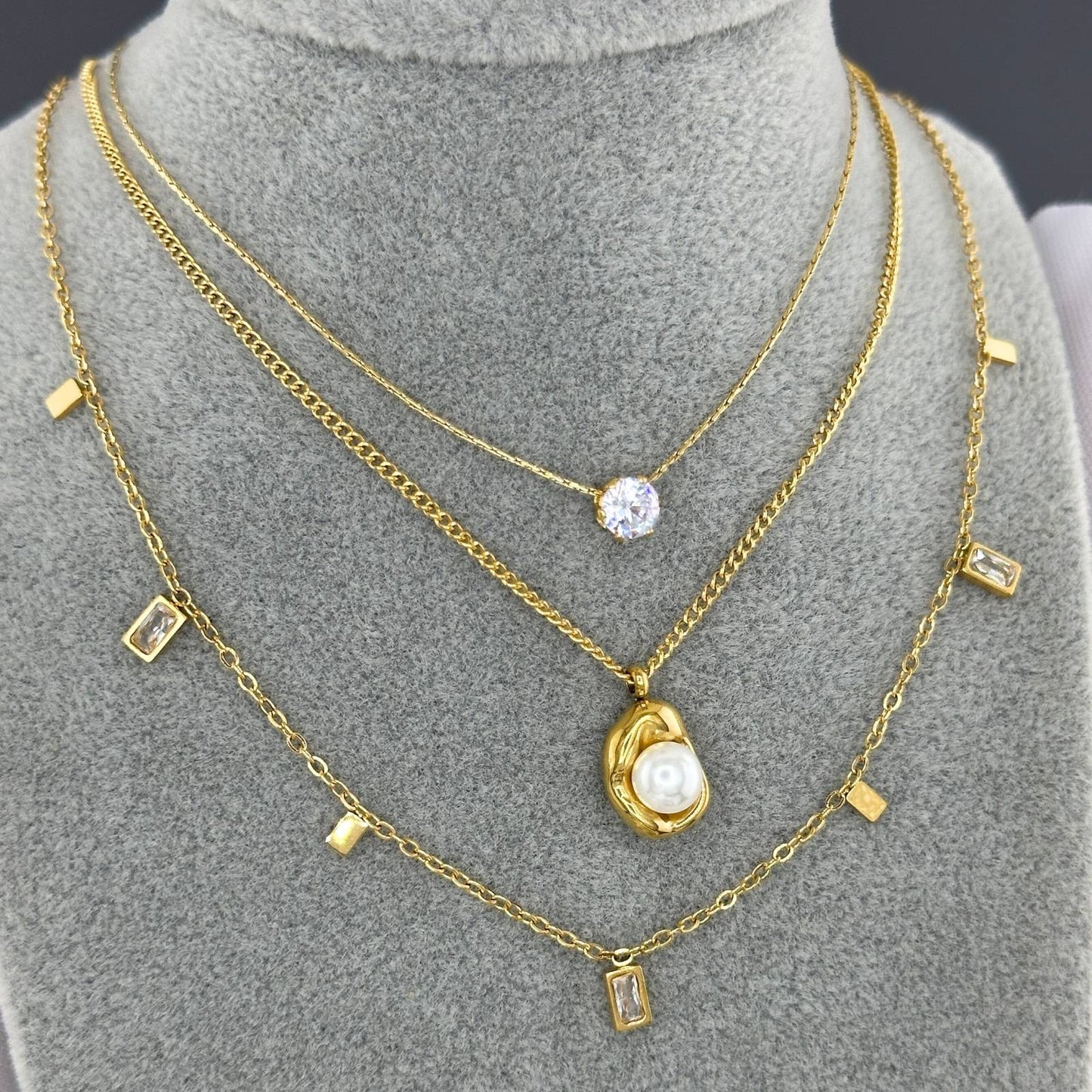 Water Resistant 18K gold plated Stainless steel pendant necklace in gold