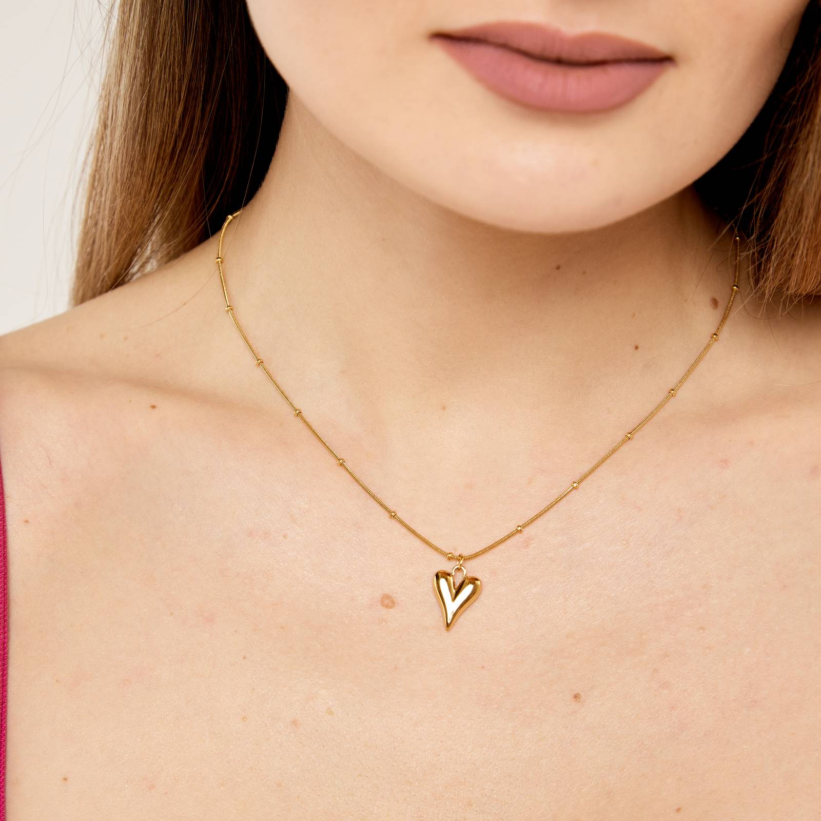 Floating Heart Water Resistant 18K gold plated Stainless steel Pendant Necklace in Gold