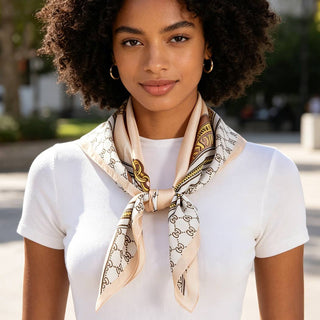 Chained Scarf in Beige
