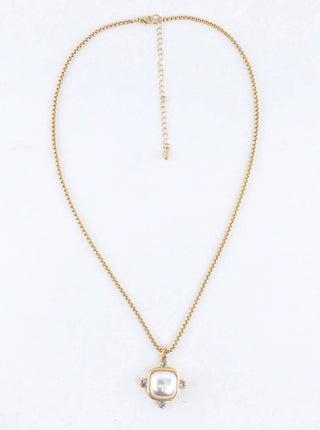 Grace Pendant Necklace in Gold